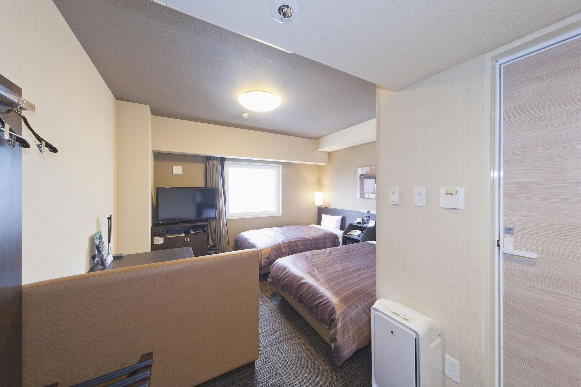 Hotel Route-Inn Saiki Ekimae Экстерьер фото