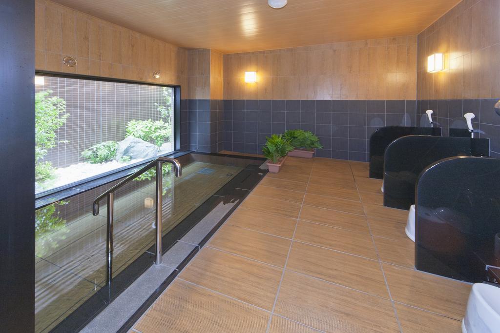 Hotel Route-Inn Saiki Ekimae Экстерьер фото