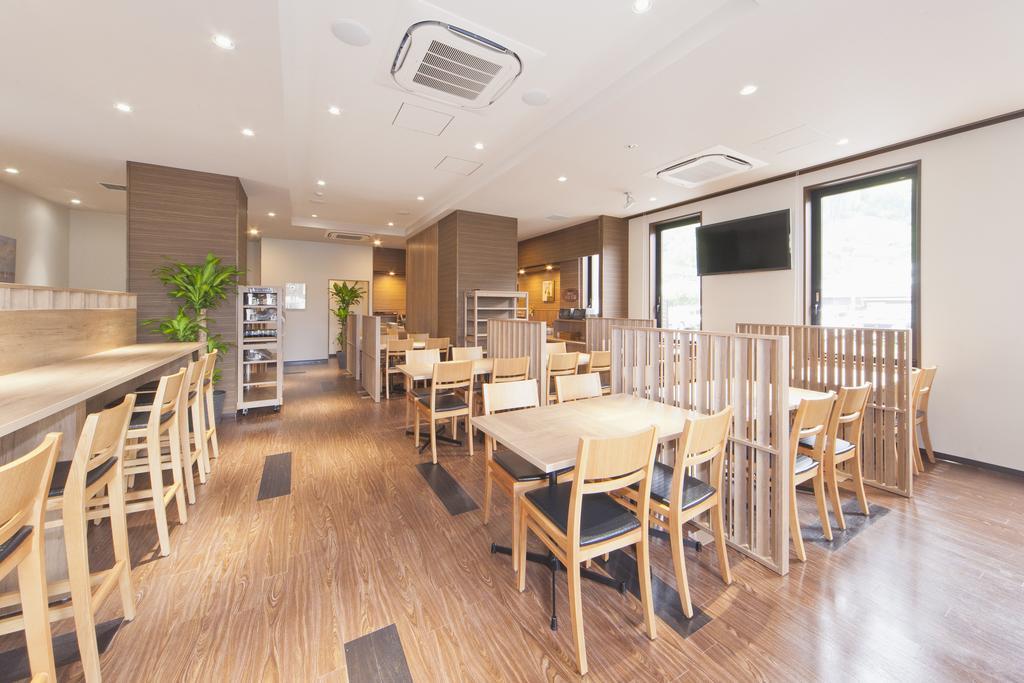 Hotel Route-Inn Saiki Ekimae Экстерьер фото